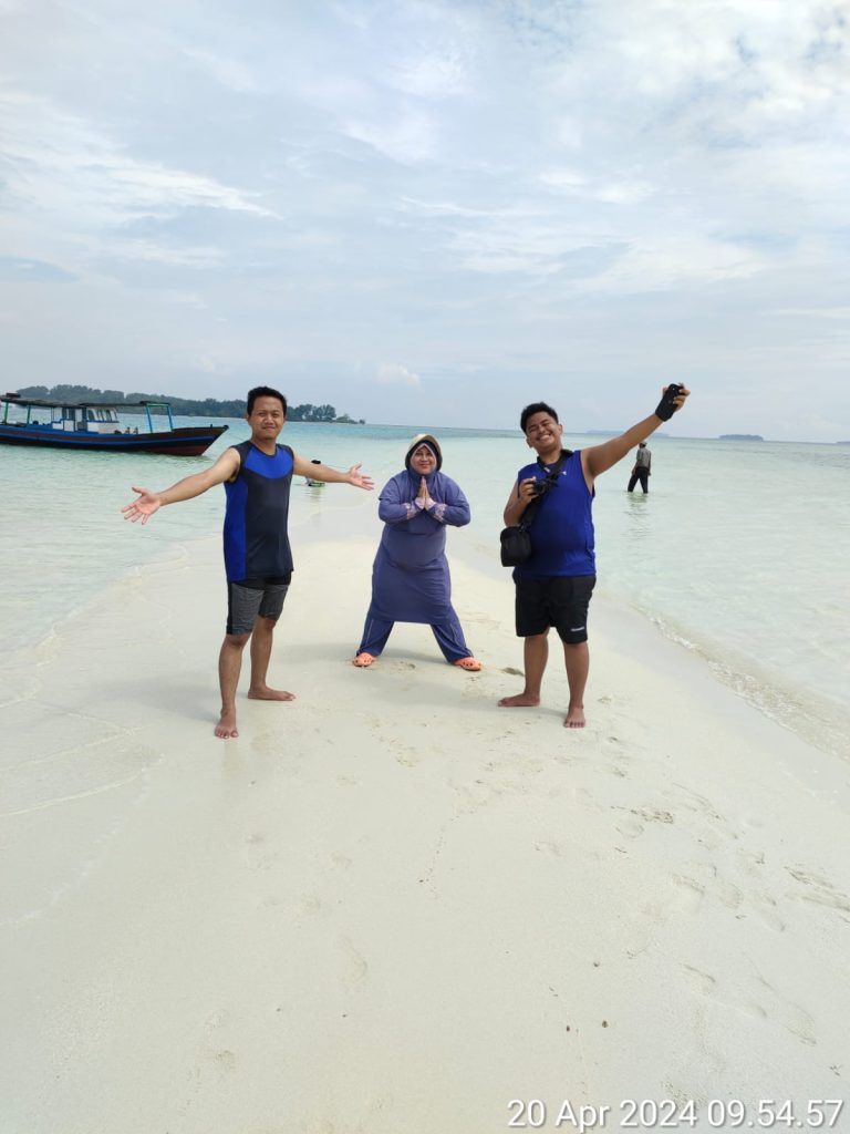 WhatsApp Image 2025-10-25 at 14.43.38 (1)